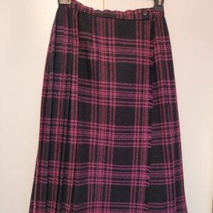 Vintage Pleated Wool Blend Skirt in XS